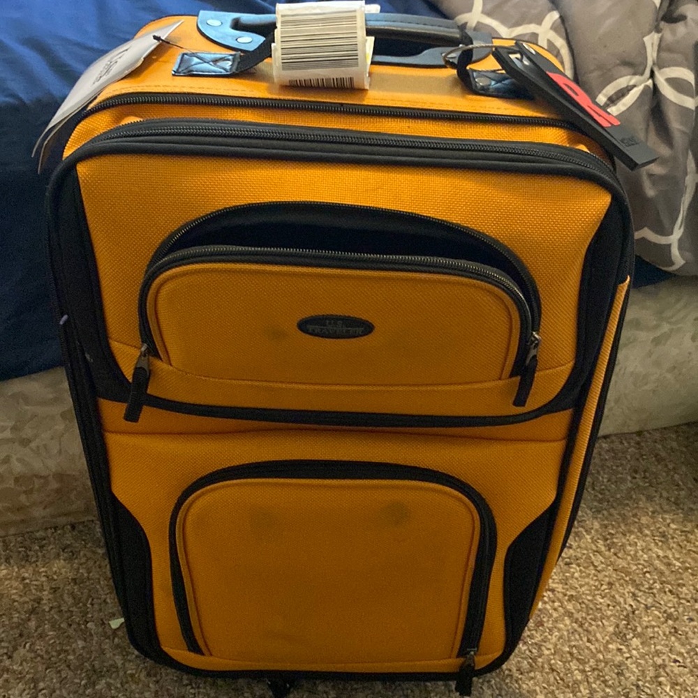 21” Upright Carry On Travel Tote. With Personal Item DUO